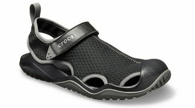 crocs men's swiftwater mesh deck sandal sport